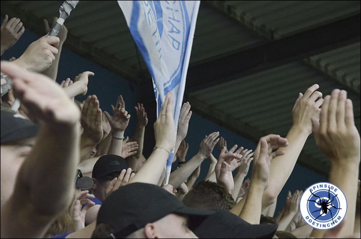 Analyse%3A+zijn+voetbalstadions+juist+het+bewijs+dat+het+wel+kan%3F