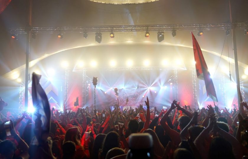 %27Innovatie+en+samenwerking+cruciaal+nu+festivalseizoen+onder+druk+staat%27