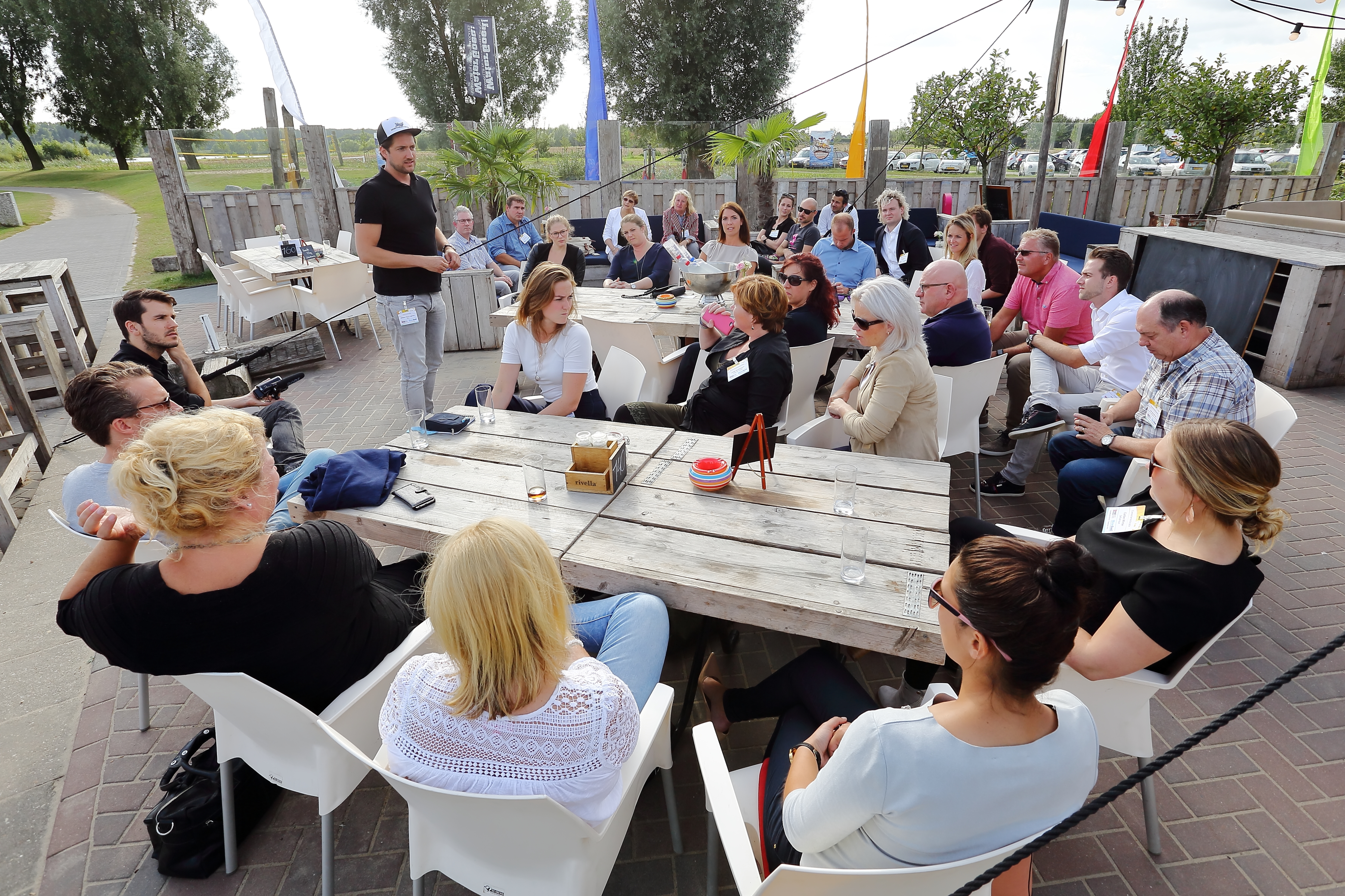 Eindelijk overzicht: zakelijke evenementen wat mag wel?