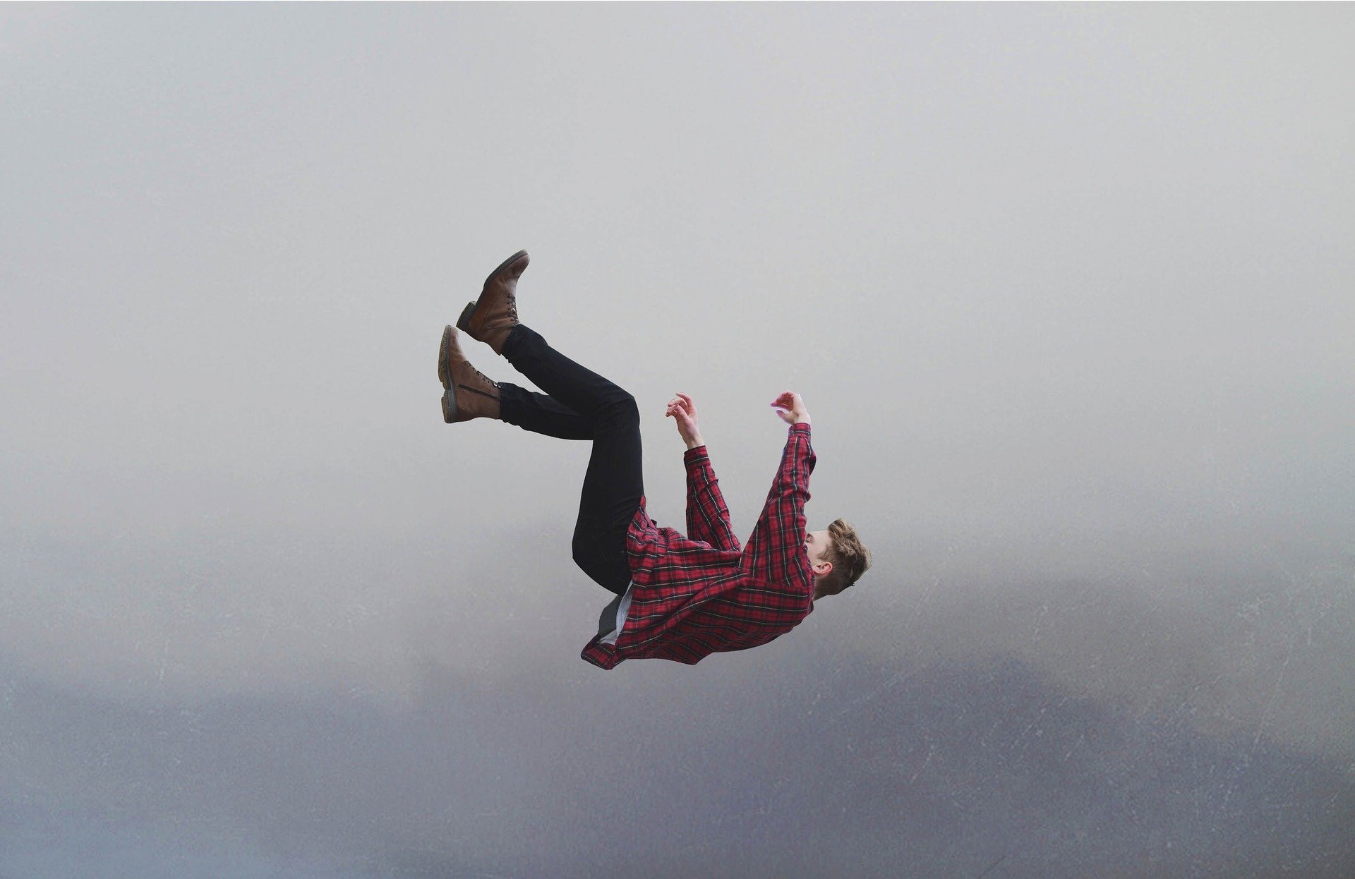 Beste marketeers en communicatieprofessionals: trap niet in de hybride valkuil